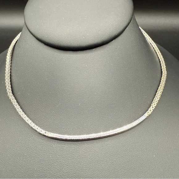 Monet Silver Bar Choker Collar Necklace - Picture 1 of 12